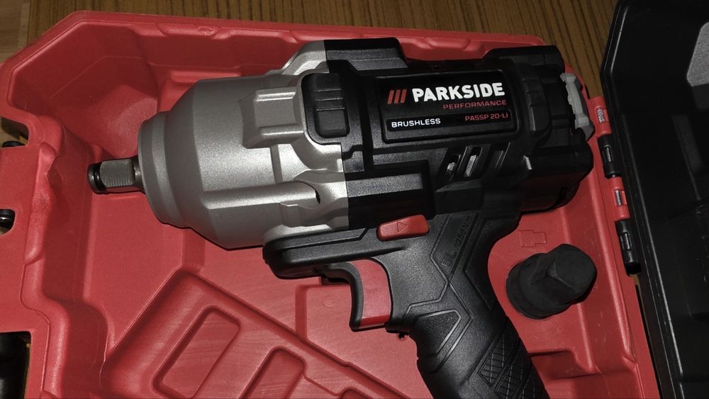 Parkside Безжичен ударен гайковерт 20V