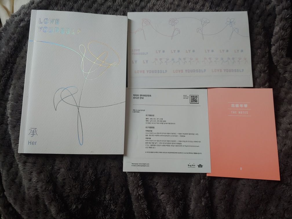 Album BTS Love Yourself Her ver. V