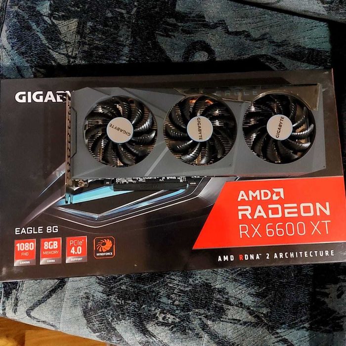 RX 6600 XT 8Gb amd radeon
