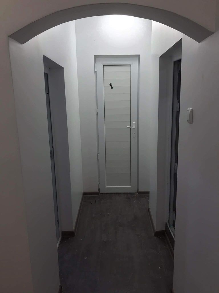 Продава се Къща в Разград, Промишлена зона - Запад - 90 кв.м за 221 €/кв.м - Снимка #4