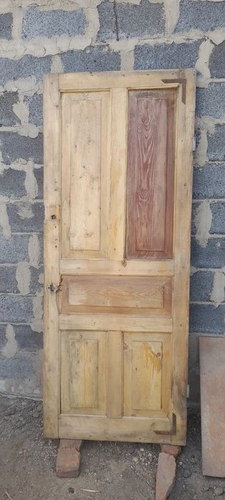 Продам двери производства СССР из чистого дерево