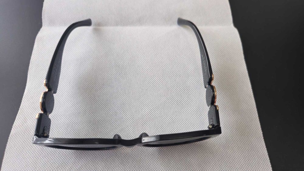 Ochelari de soare model Versace