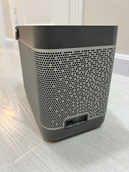 Bang & Olufsen Beolit 12 — премиальная акустика | Оригинал