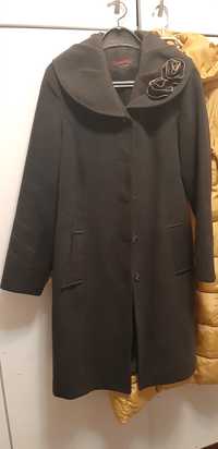 Елегантно палто М размер