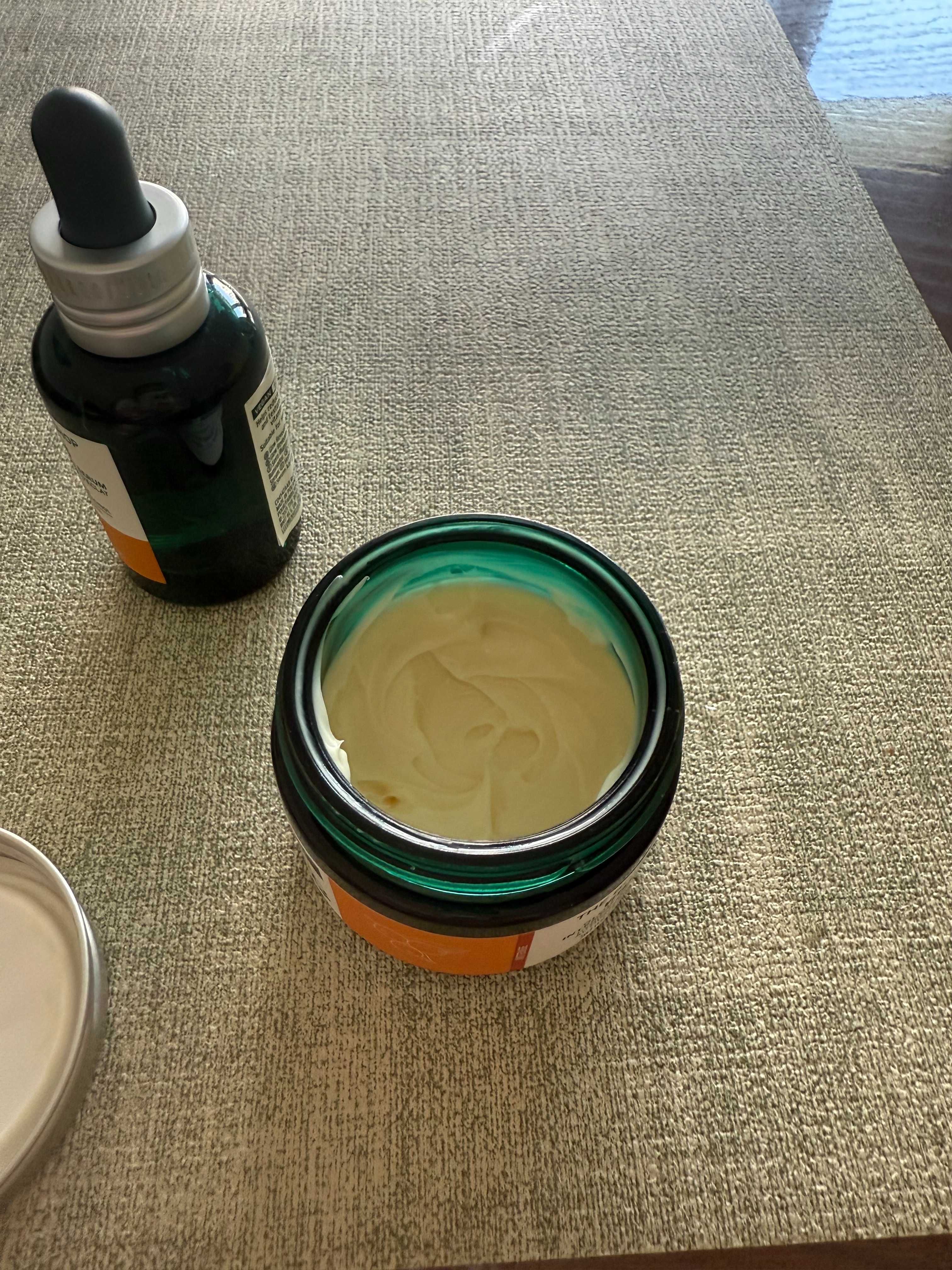 Серум и крем с витамин Ц на the body shop