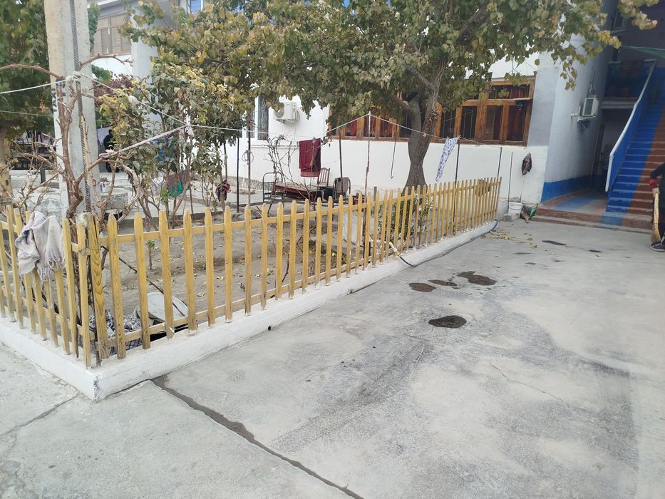 Жондор туман марказида 3 хонали квартира сотилади