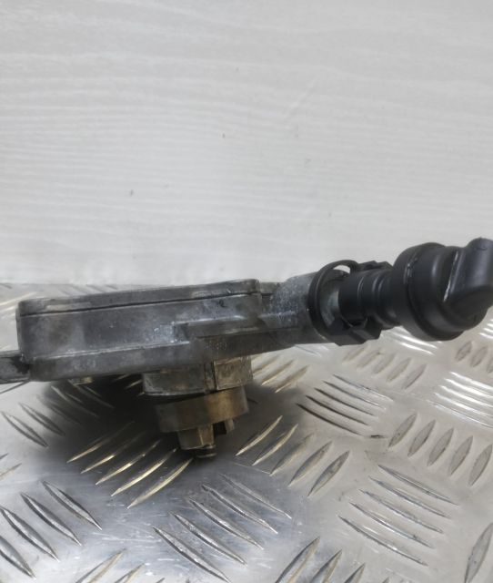 Pompa vacuum 1.8 kompressor A2712300465 Mercedes-Benz CLK-Class C209