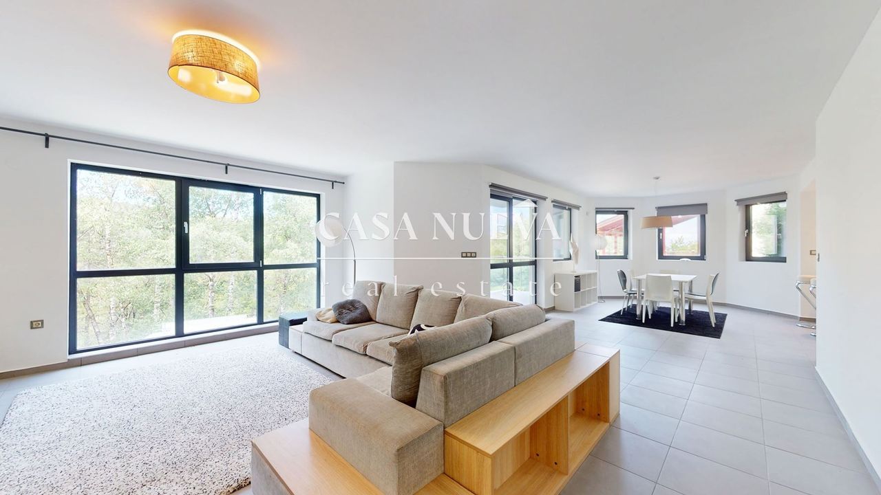 Продава се Къща в с. Кладница, Област Перник - 388 кв.м за 1444 €/кв.м - Снимка #2