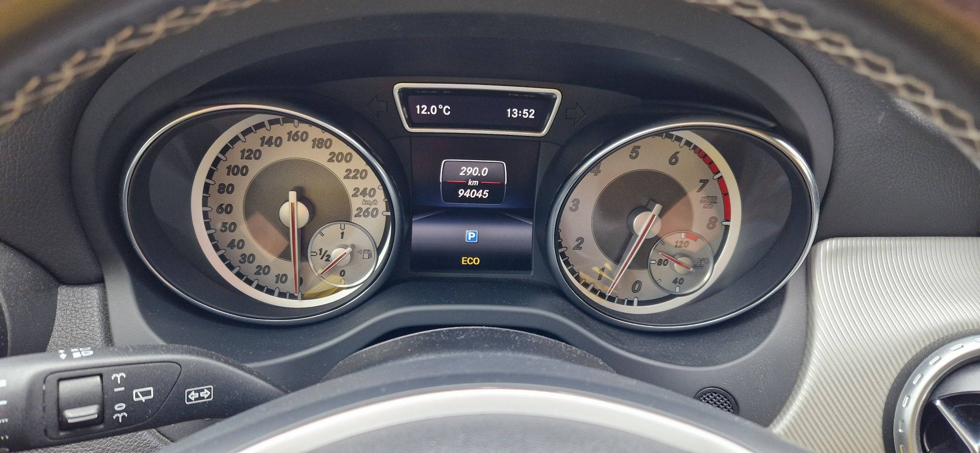 Mercedes-Benz GLA, 2014, benzina