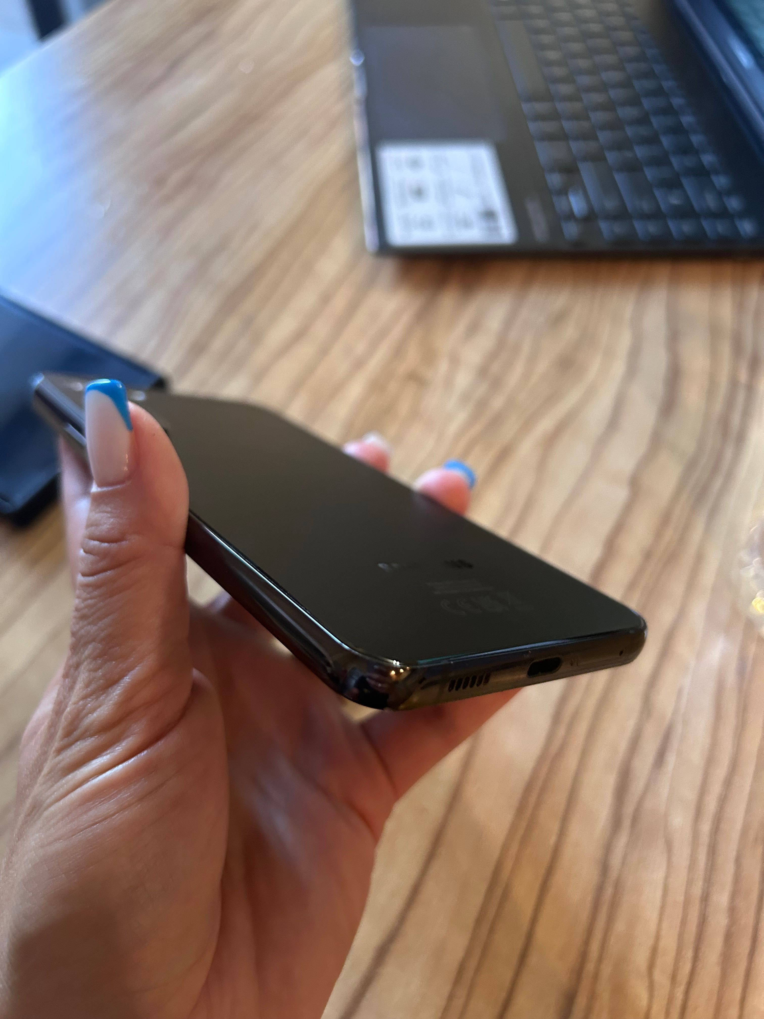 Samsung galaxy s22 plus