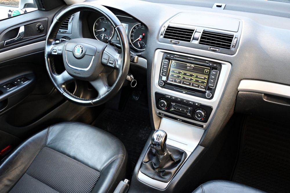 Skoda Octavia 2 Facelift,  1.8 benzină