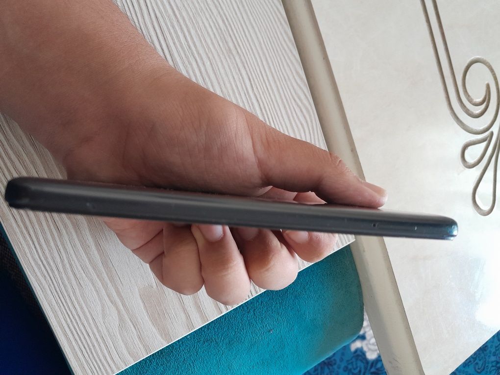 REDMI 8 4/32 GB PAMET narxi 350 ming