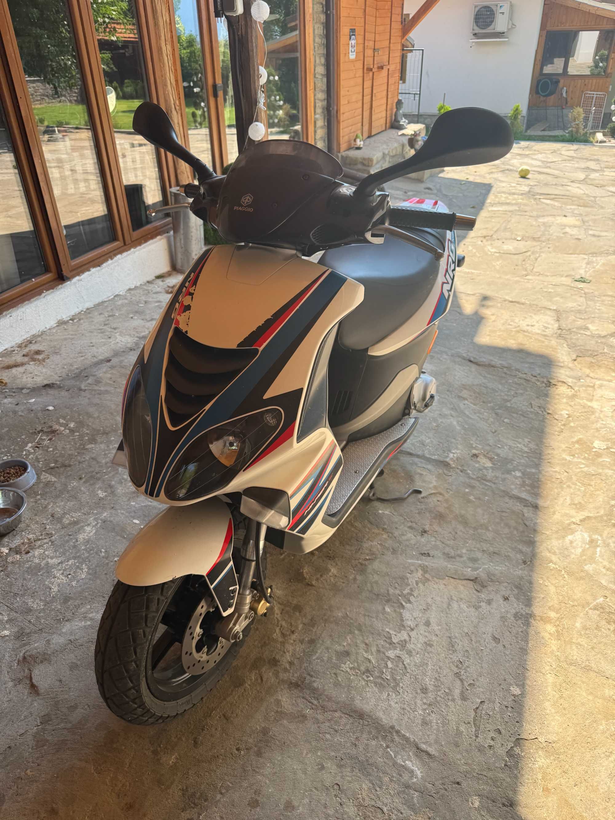 Скутер Piaggio NRG Power 50