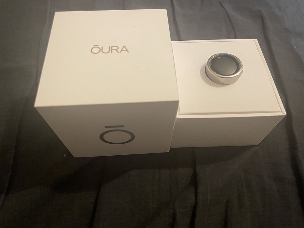 Oura Ring 2, model Balance Silver