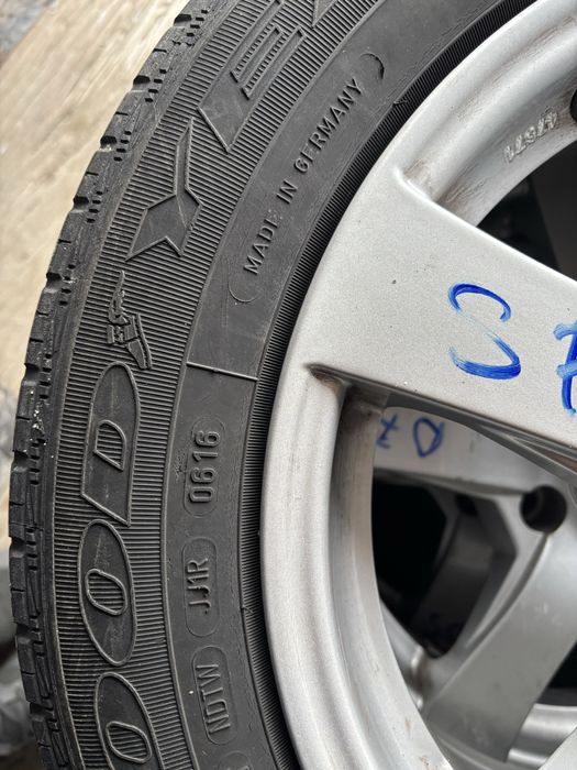 Vand jante aluminiu cu cauciucuri