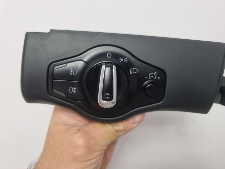 Bloc lumini Audi A4 B8.5 (8K0941531AR)