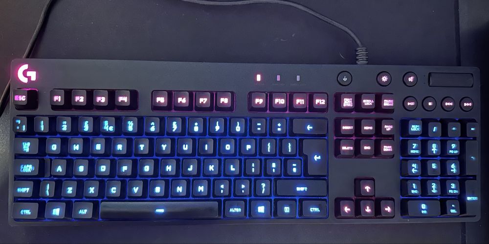Клавиатура Logitech G810