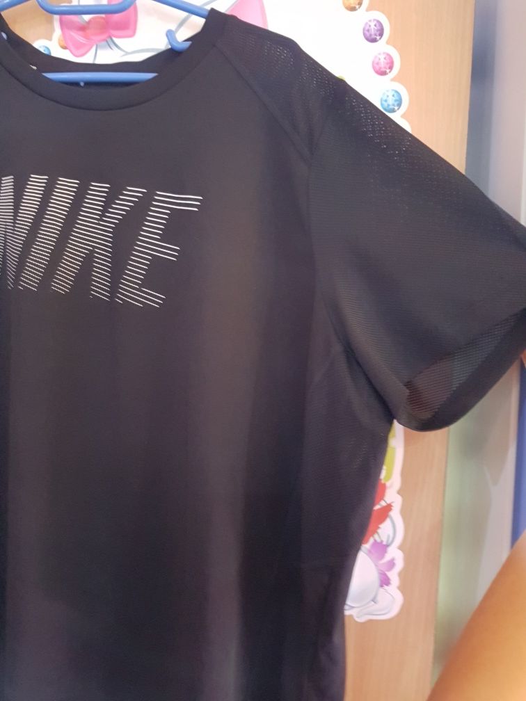 Tricou NIKE original mas XL