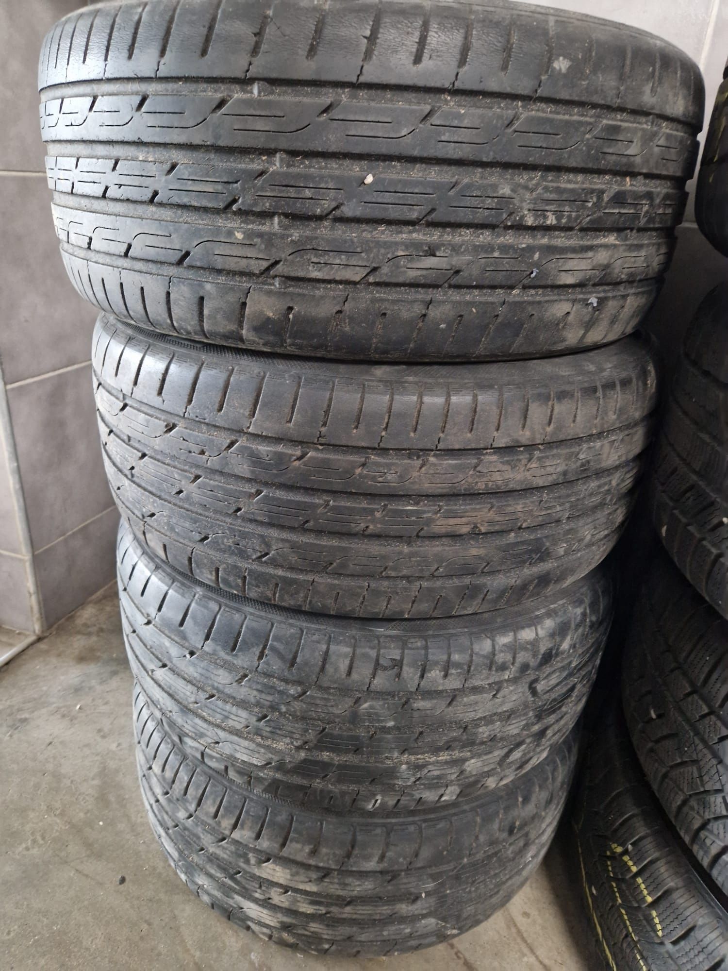 Anvelope de vara 225/ 45 R 17