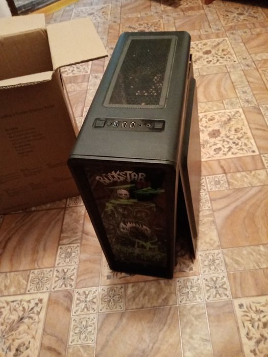Продаётся Корпус от компьютера Гамакс