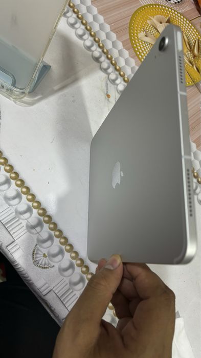 Ipad A16 2025 deyarli yangi