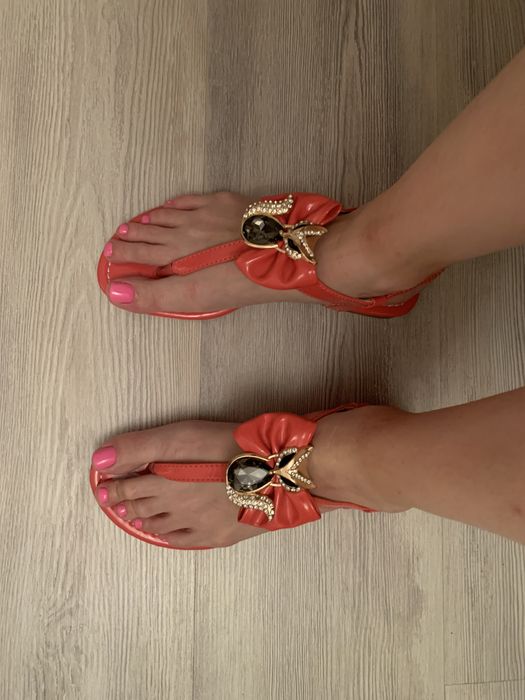 Сандали босоножки