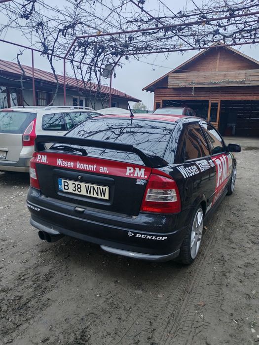 Vând Opel Astra G
