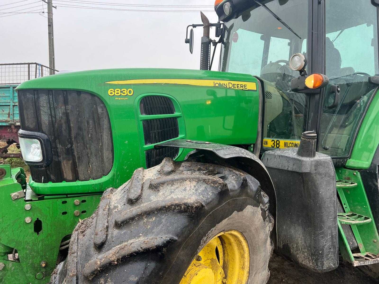 Tractor John Deere 6830 PREMIUM