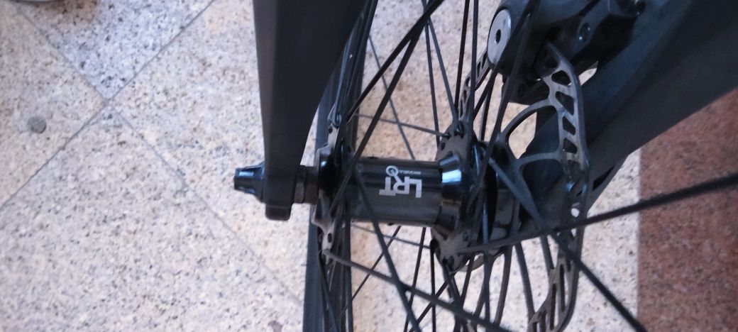Bicicleta scrapper roți pe 28  cadru L
