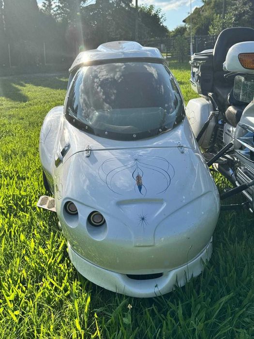 Inchiriez / vand   Yamaha XV 1900  Stratoliner/Honda Goldwing  ambele