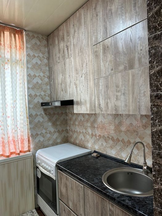 4 xonali kvartira sotiladi 86 kv.m  95 000 usd Kelishiladi
