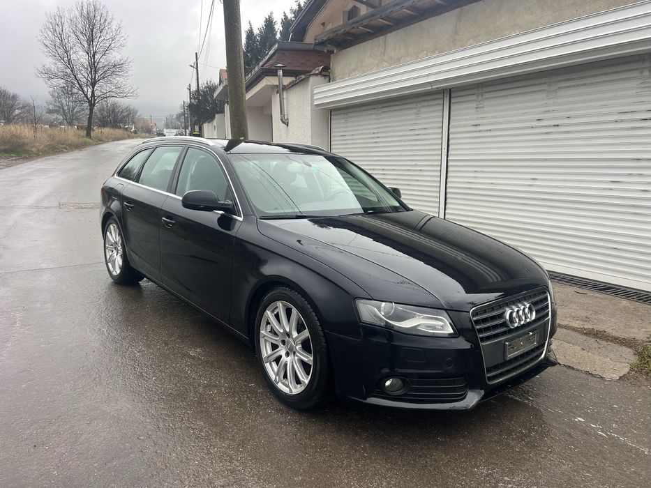 Audi A4  2,0 TFSI 211к.с  2010г на части