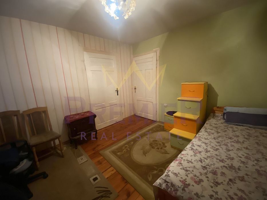 Продава се Двустаен апартамент в София, Център - 72 кв.м за 2028 €/кв.м - Снимка #3