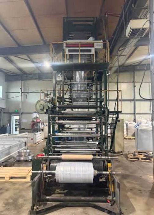 Coextruder  de  folie tip ABA  din Taiwan ( firma Diing Kuen  )