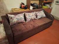 Продам диван, почти новый