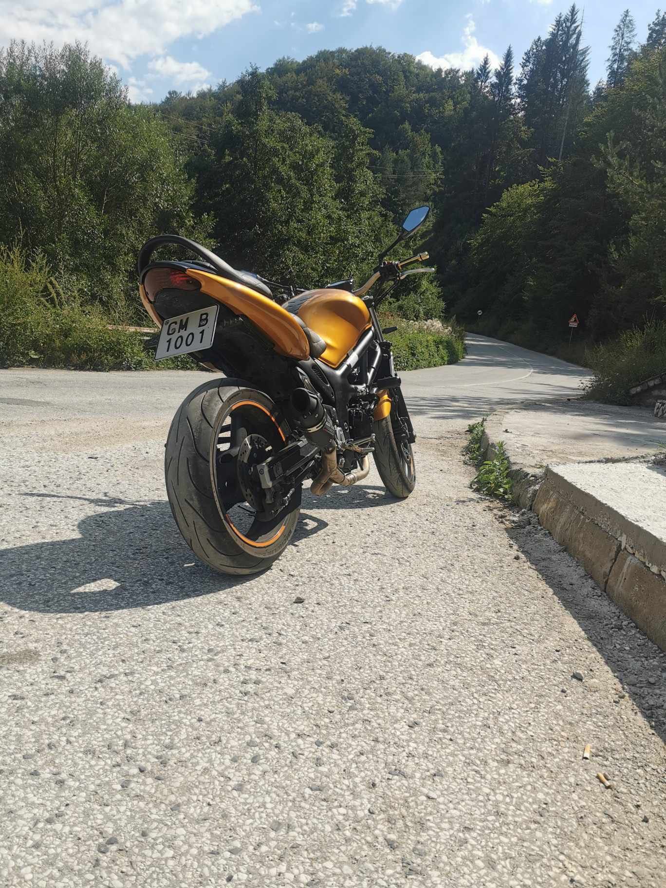 Suzuki Sv 650 top