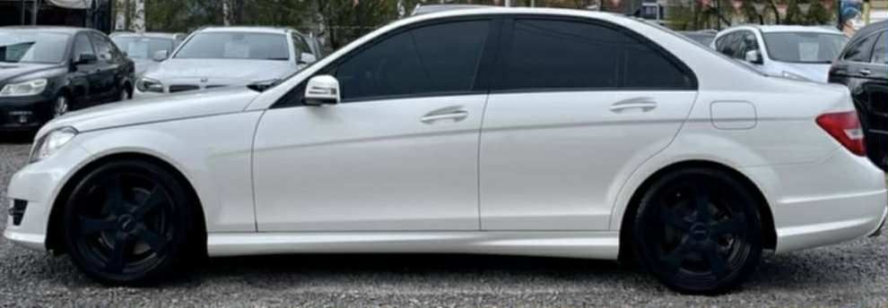 Mercedes C350 бензин