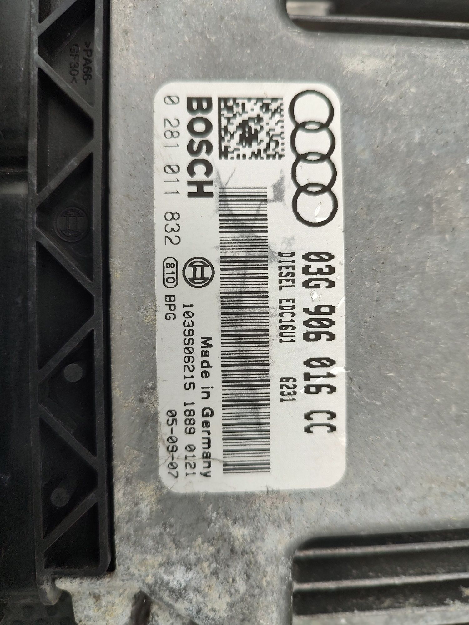 Calculator motor audi a3 8p 1. 9 tdi bkc 
cod 03g906016cc