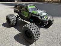 Traxxas Summit 1/10 Brushless