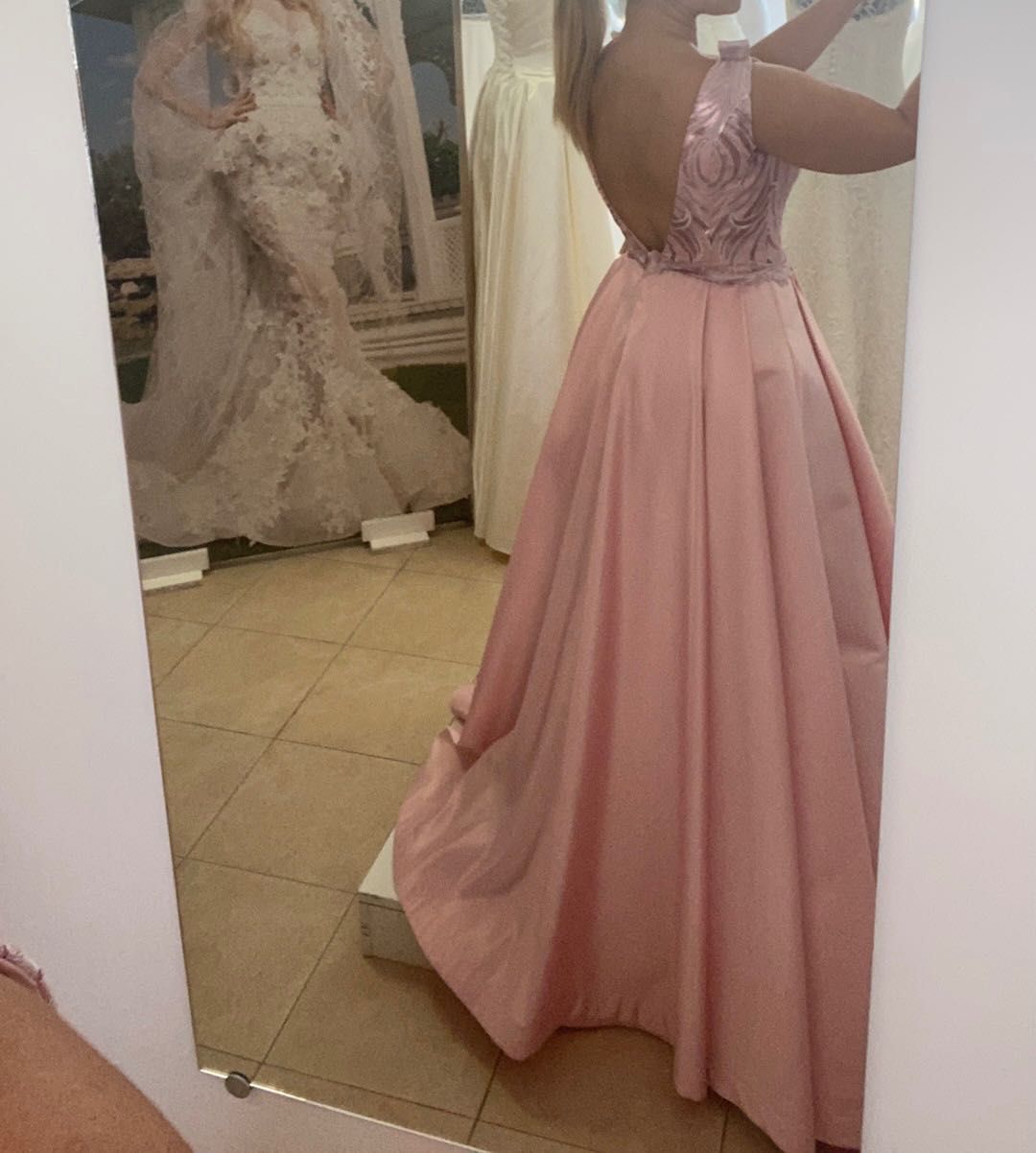 Официална рокля в розово