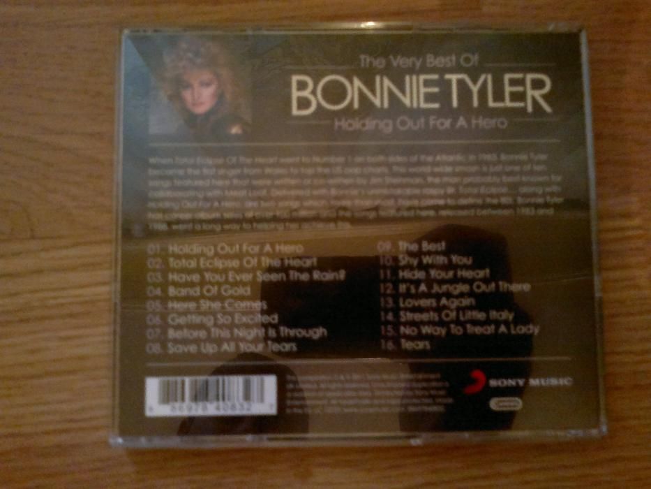 Bonnie Tyler - Holding Out For A Hero - The Very Best Of