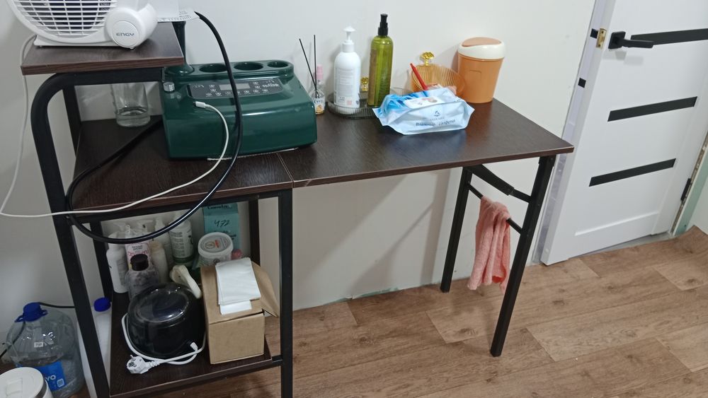 Продам стол компьютерный