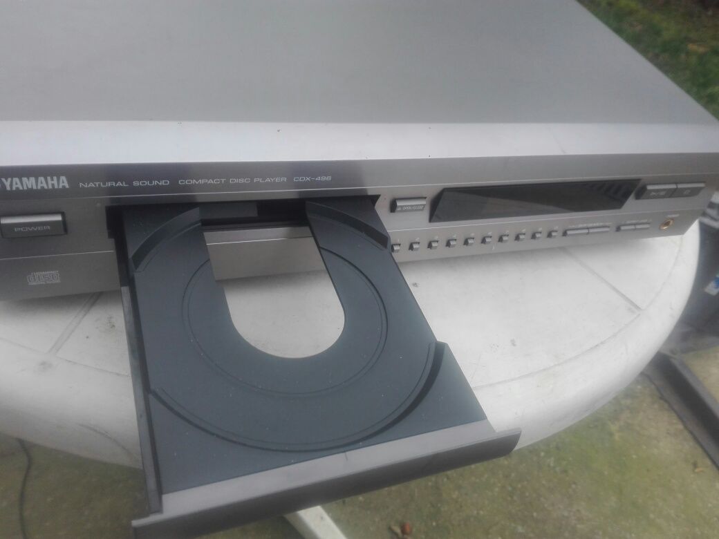 Jamaha cdx496  Компактен Диск Отлично състояние