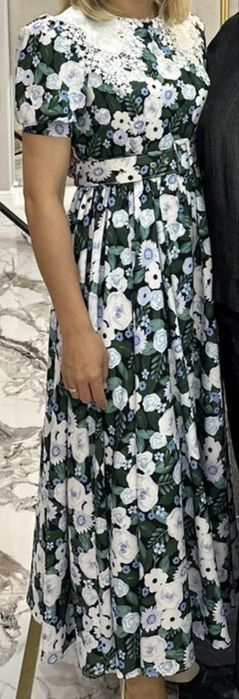 Женские нарядные платья