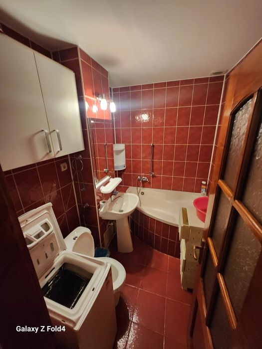 Apartamrnt de inchiriat