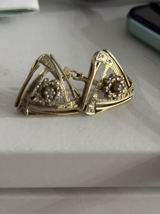Серьги с бриллиантами