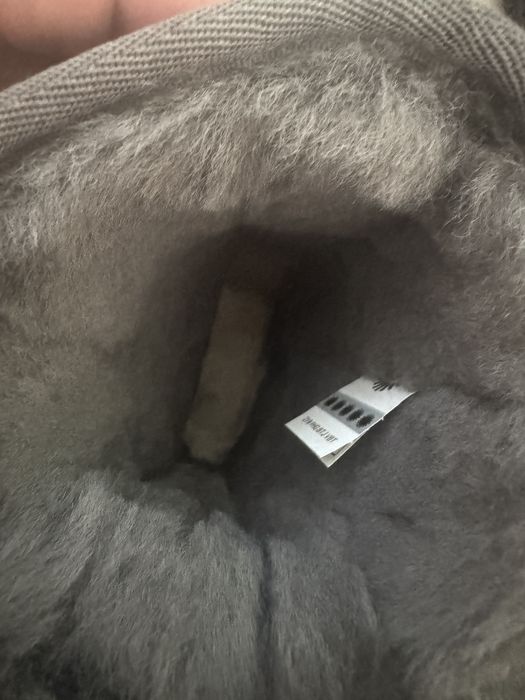 Cizme UGG Classic Short II marime 36 / noi