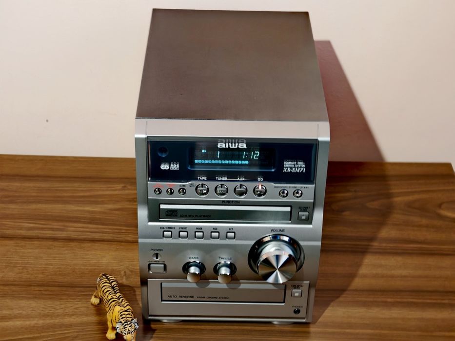 Aiwa XR-EM71. Sistem audio bijuterie. Impecabil. Preț fix !