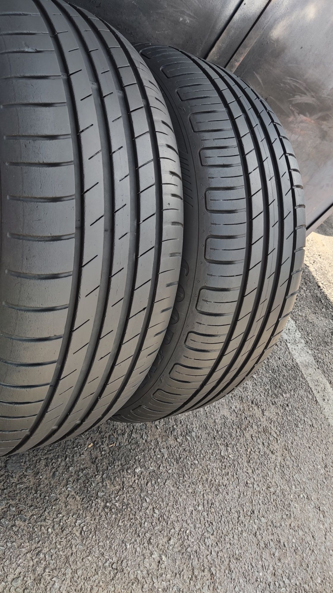 2бр. летни гуми 205/55/16 GoodYear Efficient Grip Performance
dot22
7.