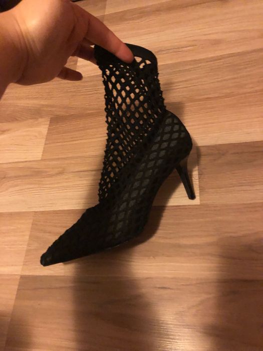Обувки марка ZARA